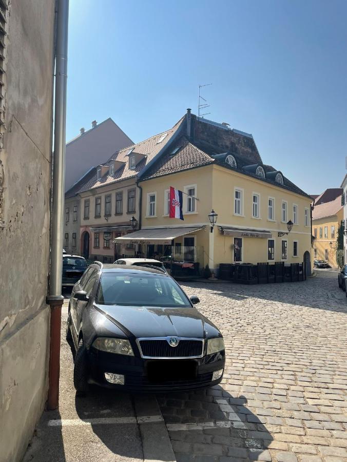 Grich Witch Apartment Zagreb Exterior foto